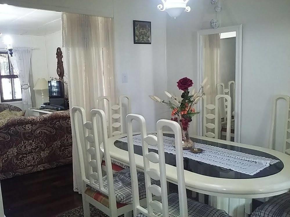 Pousada Hospedagem Rose'S كانيلا المظهر الخارجي الصورة