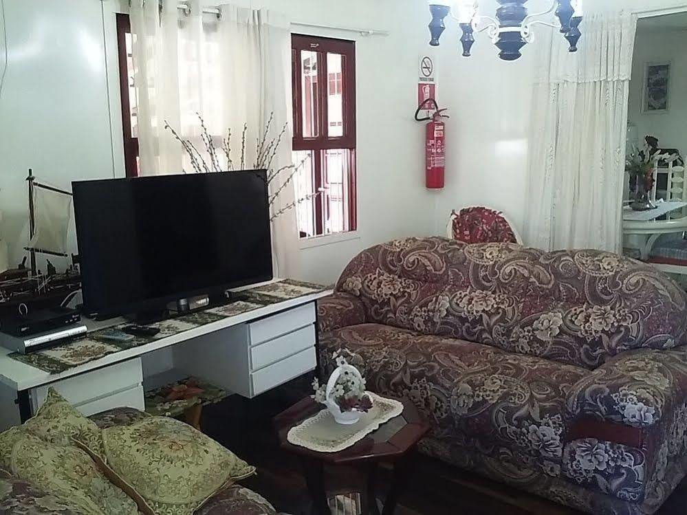 Pousada Hospedagem Rose'S كانيلا المظهر الخارجي الصورة